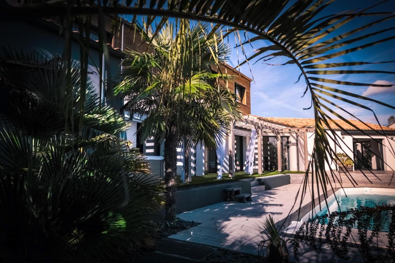 Suites By Aix Keys Avec Jacuzzi Privatif 5 Min Des Plages Fouras Saint-Laurent-de-la-Prée Exterior foto